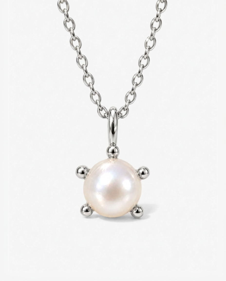 Star Pearl Pendant Necklace