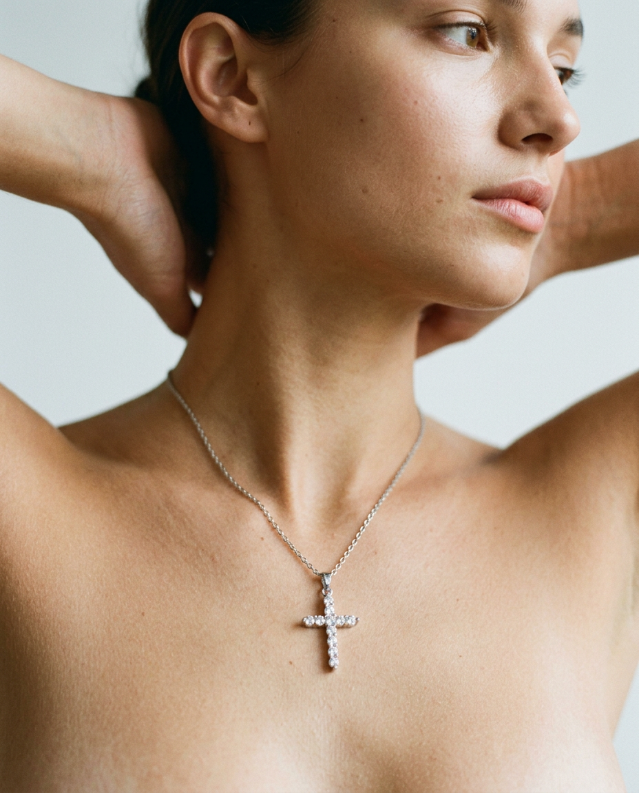 Versilia Cross Necklace2