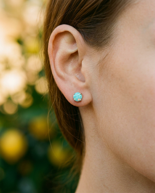 Mondo Studs
