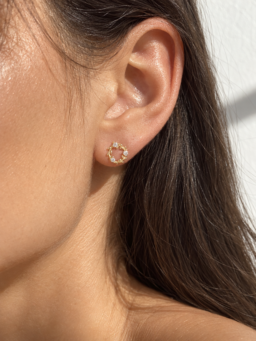 Laurel Wreaths Studs