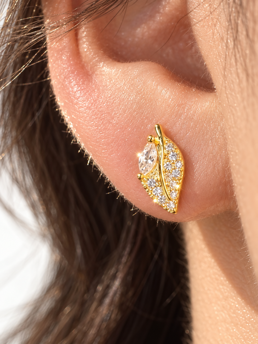 Pavé Laurel Studs