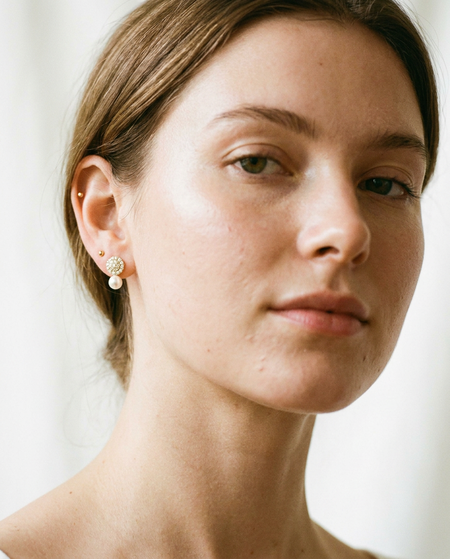 Aurora Pearl Stud