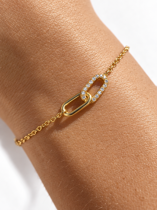 Interlocking Pavé Link Bracelet