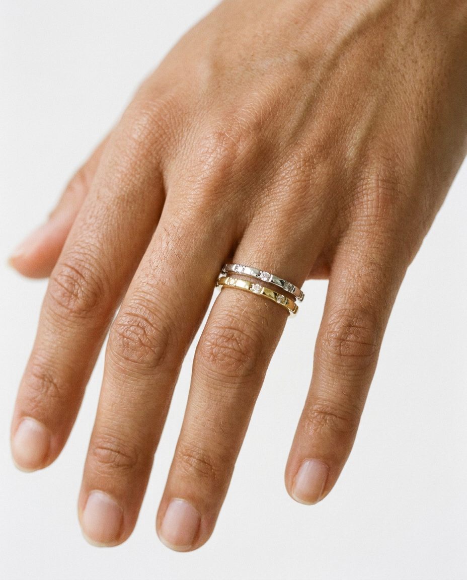 Satellite Stone Ring