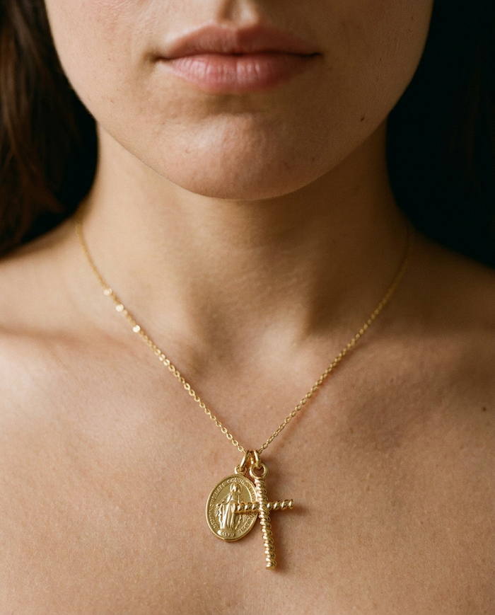 Fede Necklace