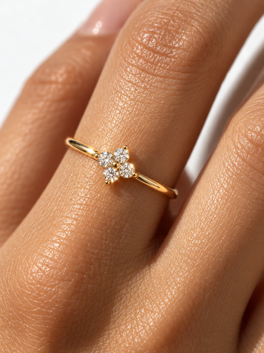Lucky Clover Zircon Ring