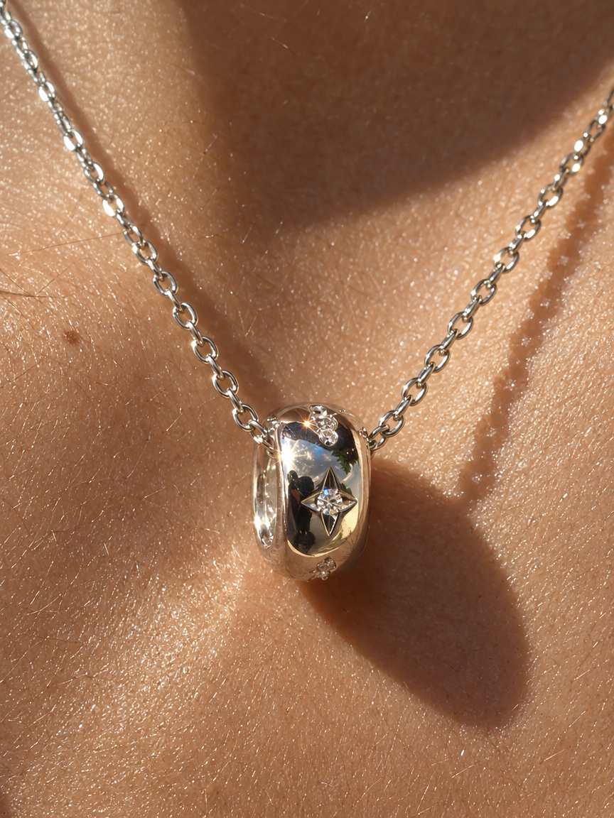Pebble Charm Pendant Necklace