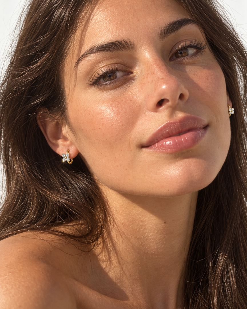 Clover Huggie Hoops