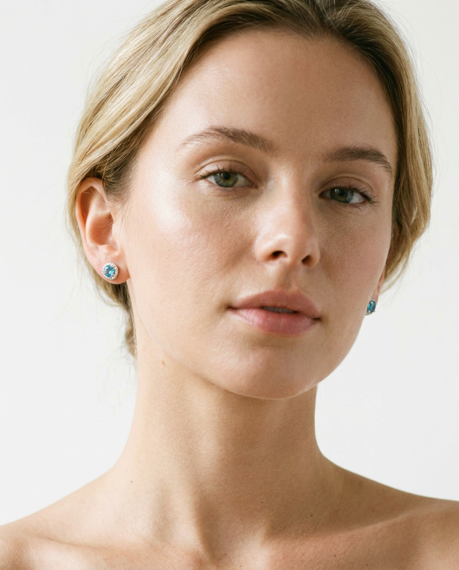 Dazzling Halo Studs