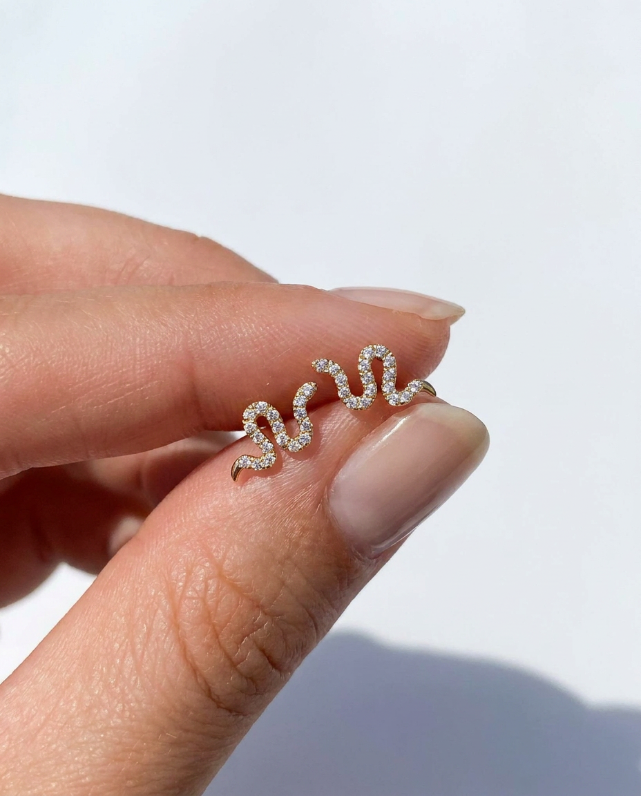 Serpentine Studs