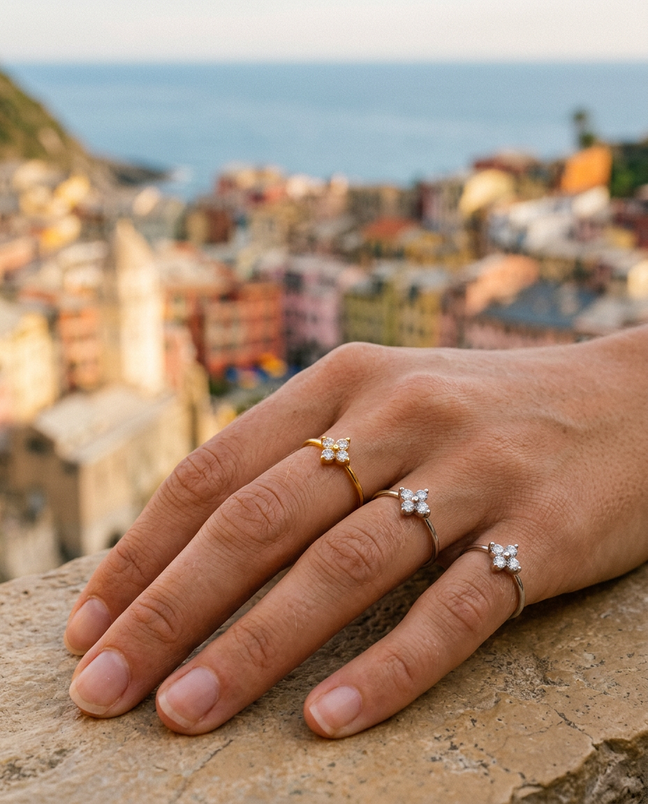 Lucky Clover Zircon Ring