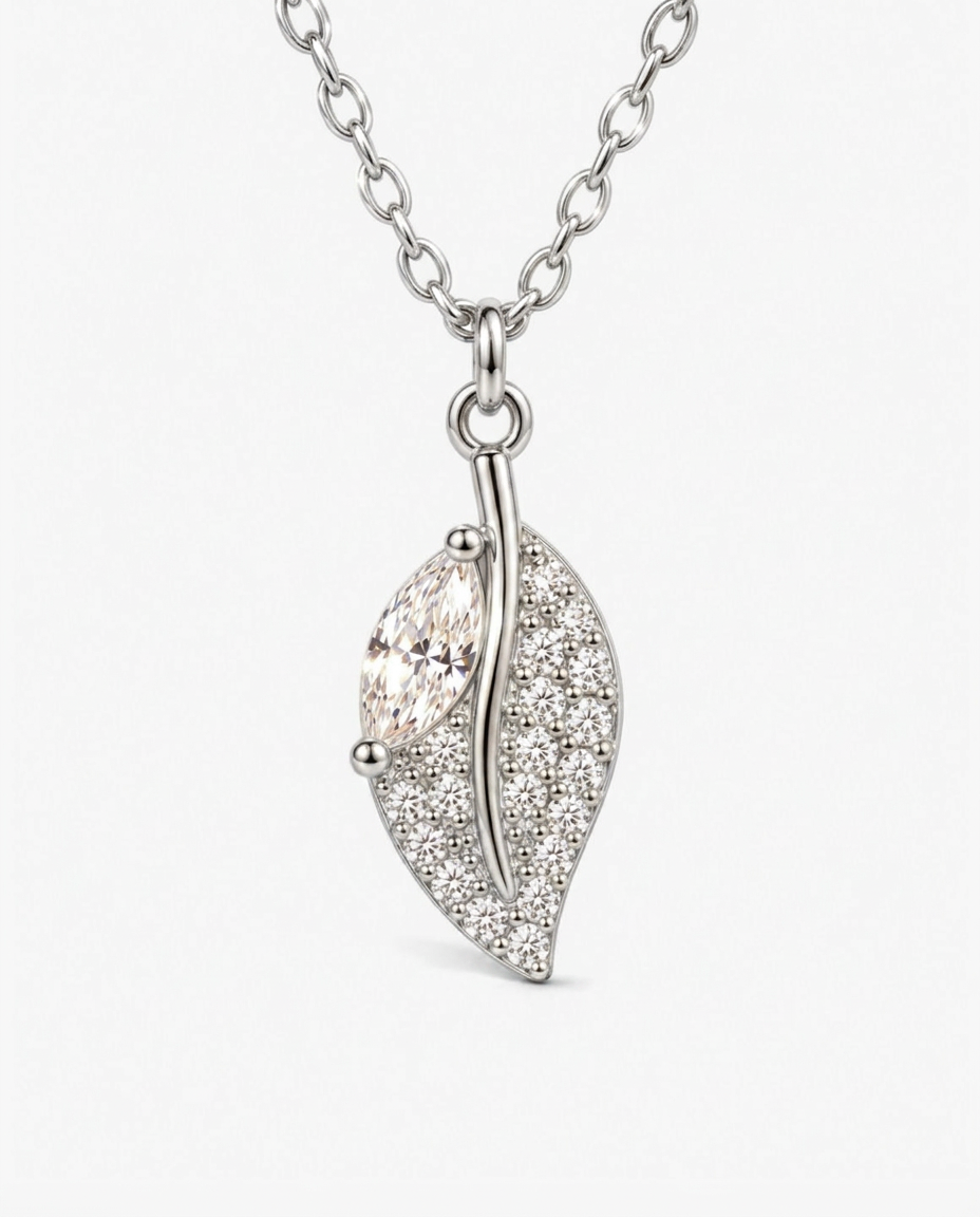 Pavé Laurel Necklace