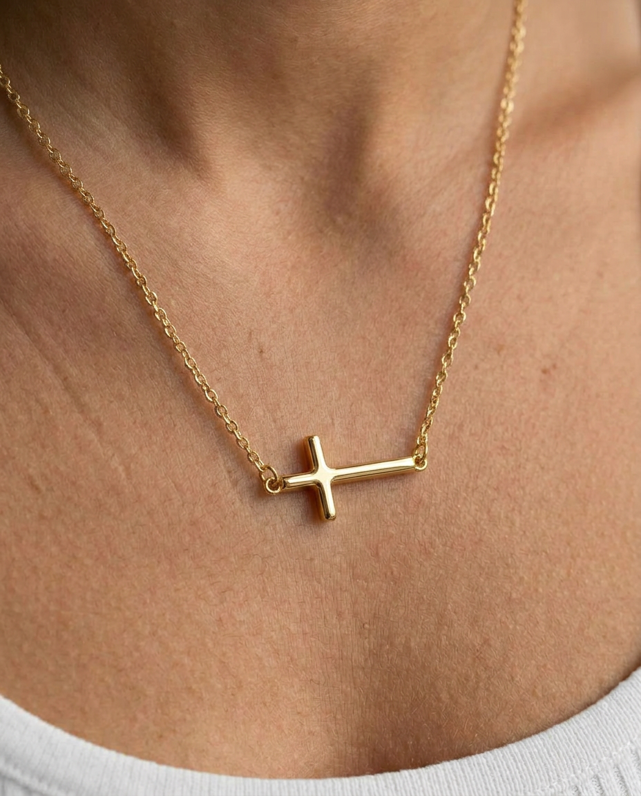 Orizzontale Cross Necklace
