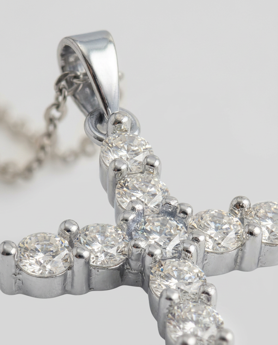 Versilia Cross Necklace2