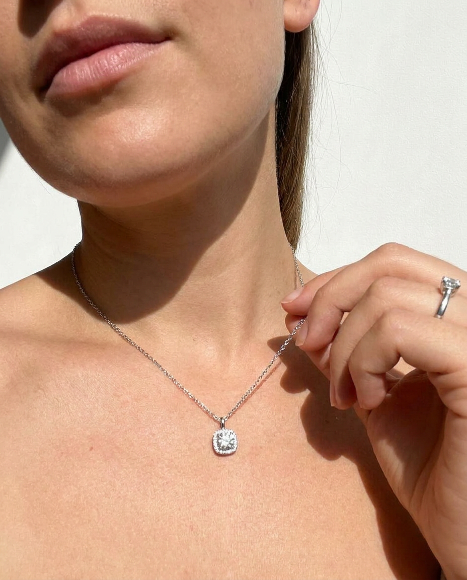 Halo Pendant Necklace
