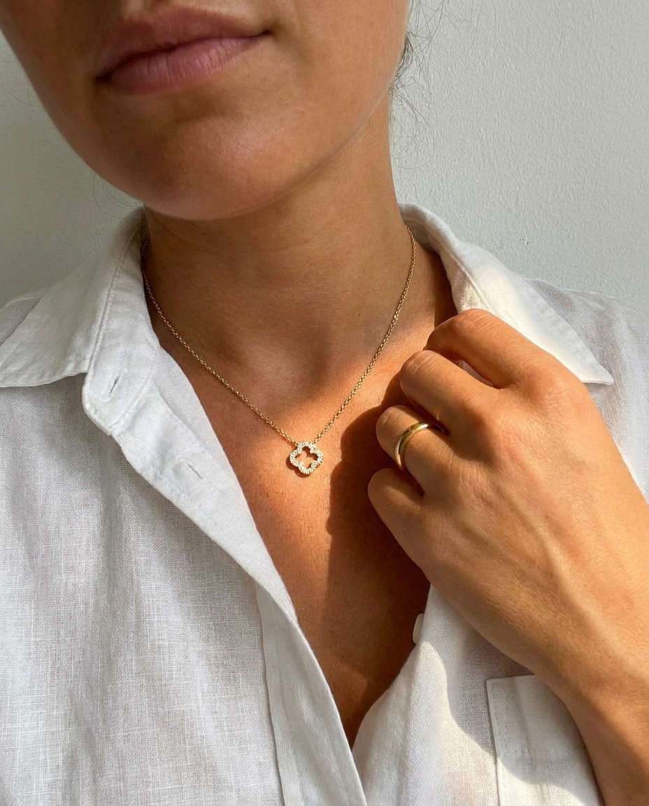 Pavé Clover Pendant Necklace