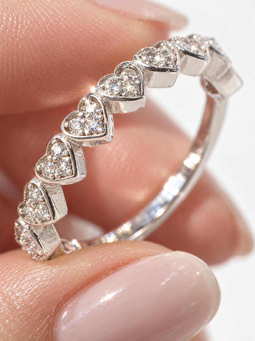 Pavé Heart Band Ring