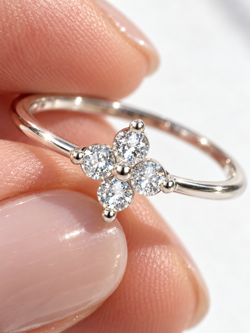 Lucky Clover Zircon Ring