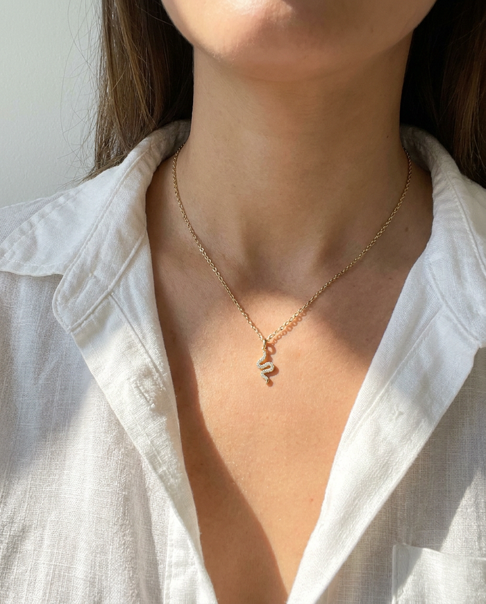 Serpentine Pendant Necklace