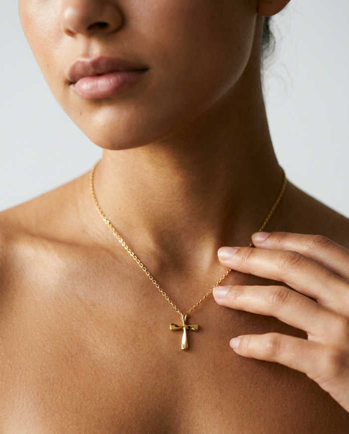 Roma Cross Necklace