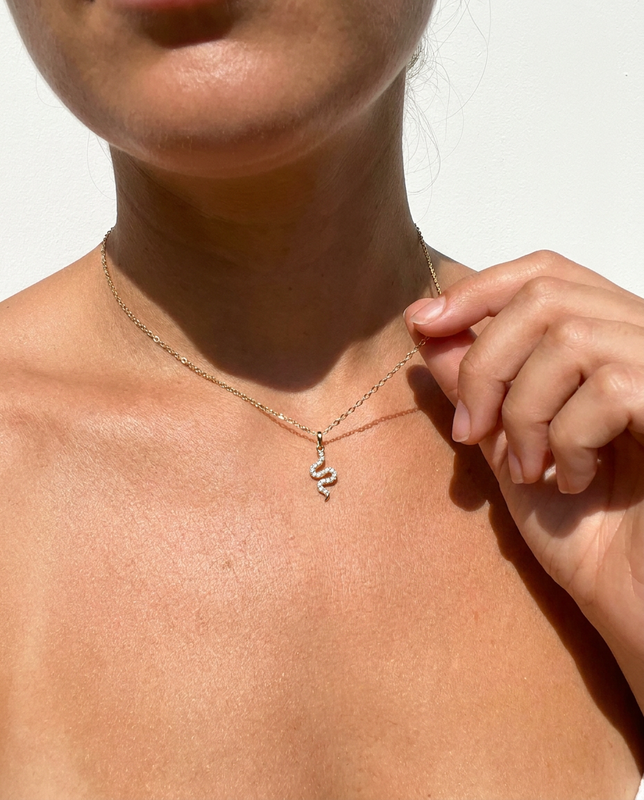Serpentine Pendant Necklace